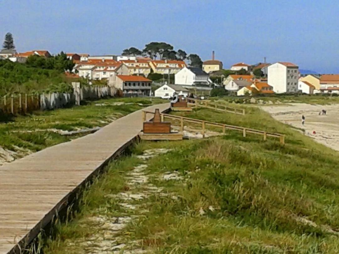Ferienwohnung Alquiler Vacacional En Ribeira Exterior foto